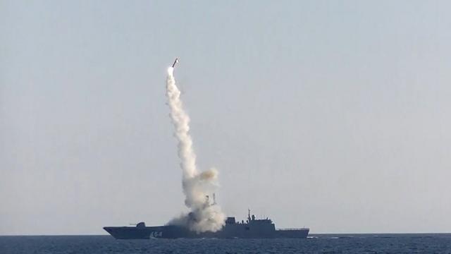 Испытания гиперзвуковой ракеты "Циркон" в акватории Белого моря