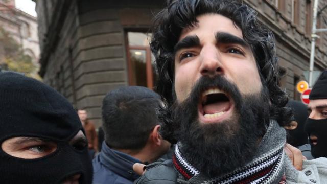 Арест оппозиционера в Ереване