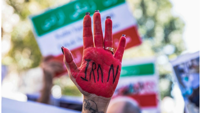протесты против режима в Иране