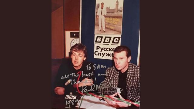 Сэс Джонс и Пол Маккартни в студии Би-би-си