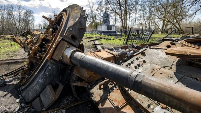 Знищений танк в Україні