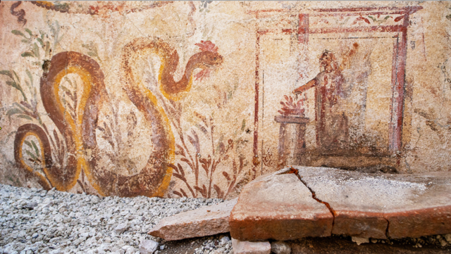 Раскопки в Помпеях