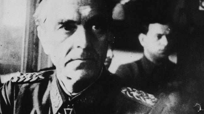 Фридрих Паулюс на допросе после пленения, 31 января 1943 года