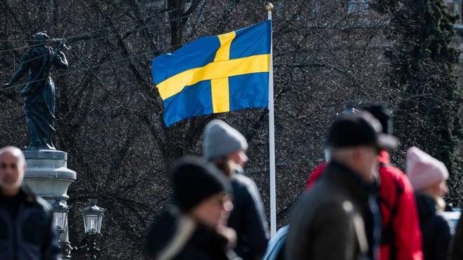 Как Швеция живет без карантина?