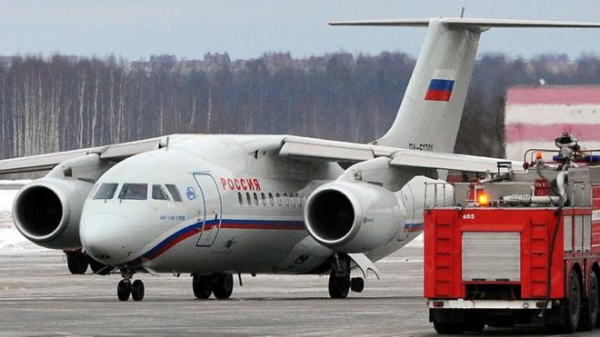 24 февраля 2012 года Ан-148 совершил вынужденную посадку из-за отвалившегося колеса на левой основной стойке шасси