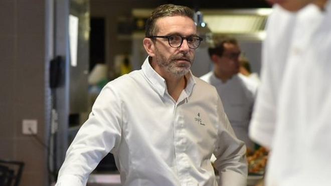 French chef Sebastien Bras looks on in the kitchen of his three-star restaurant Le Suquet, in Laguiole, southern France, on 21 September 2017, after announcing that he asked not to be included in the Michelin Guide starting in 2018.