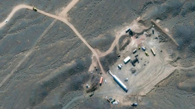 Сделанный со спутника снимок ядерного объекта в Натанзе