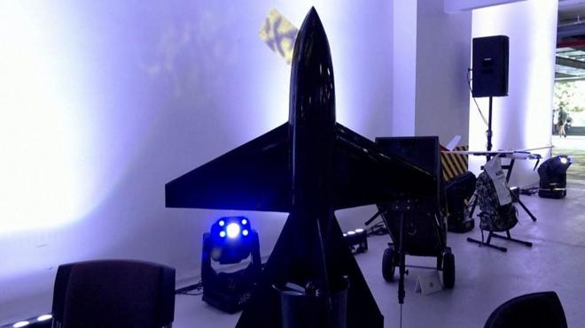 Дроны против дронов: в Киеве инженеры показали новые дроны