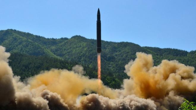 Запуск северокорейской ракеты в июля 2017 года
