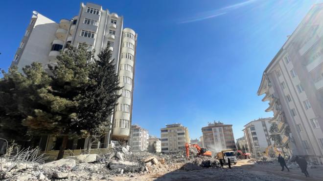 The remains of the Ayşe Mehmet Polat apartments in Gaziantep
