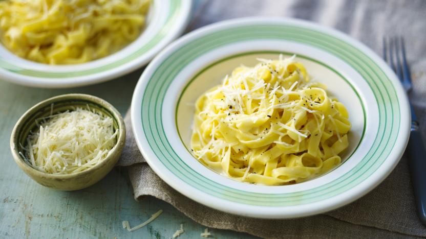 Fettuccine Alfredo