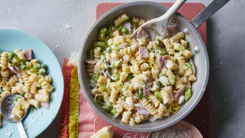 Ham and pea pasta