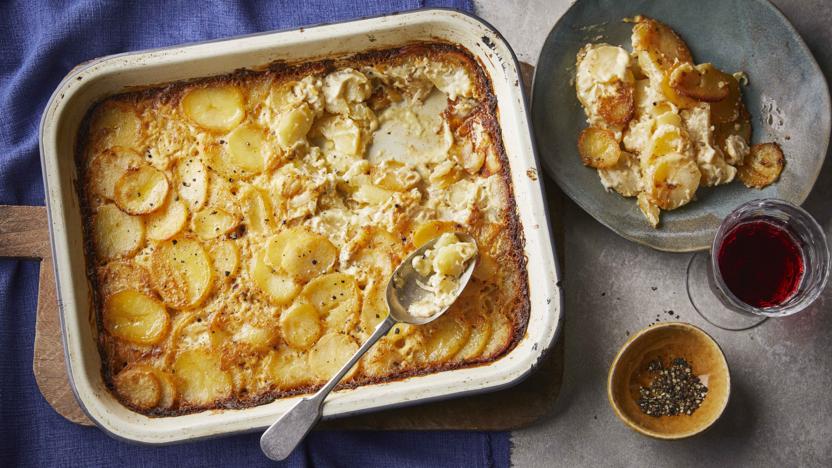 Easy potatoes dauphinoise