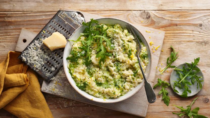 Slow-cooker risotto with fennel, lemon and rocket 