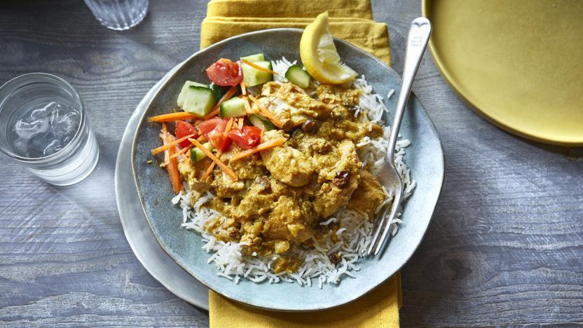 Slow cooker chicken korma 