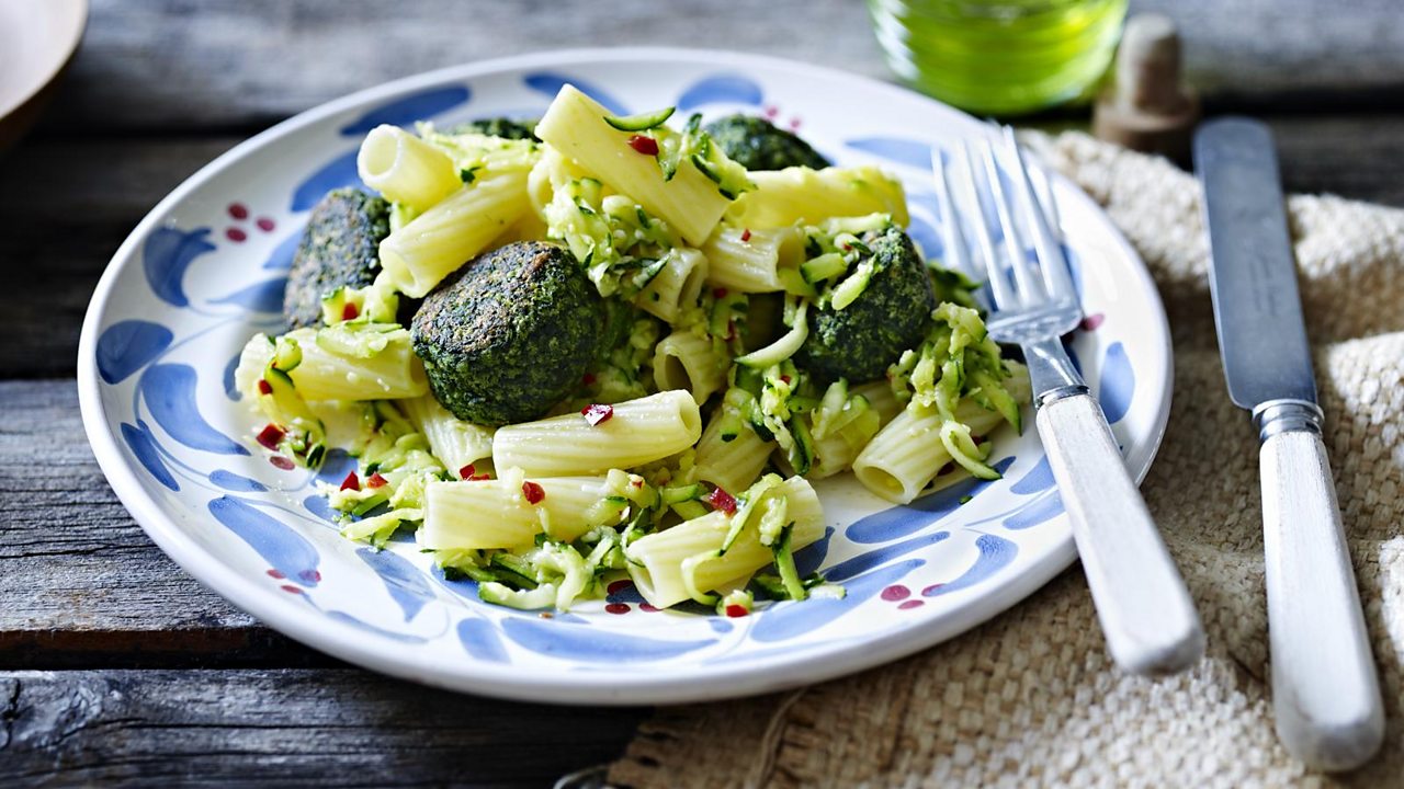 Courgette pasta with spinach balls