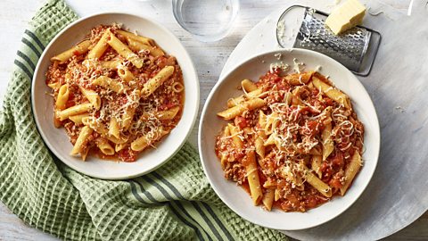 One pan bolognese
