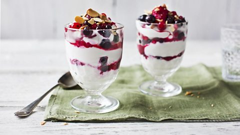 Berry yogurt with frozen berries