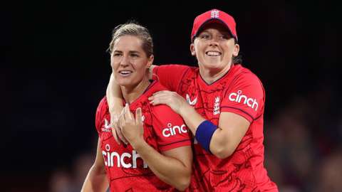 England captain Heather Knight (right) celebrates a wicket with Katherine Brunt (left)