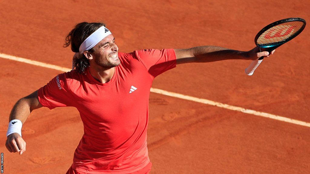 Tsitsipas celebrates his win