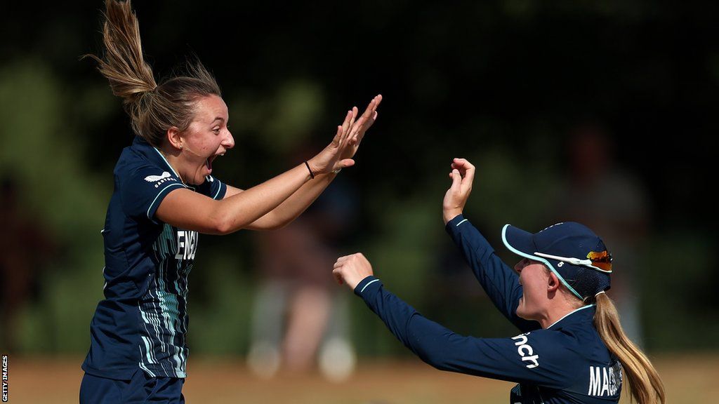 Hannah Baker celebrating a wicket for England under 19s