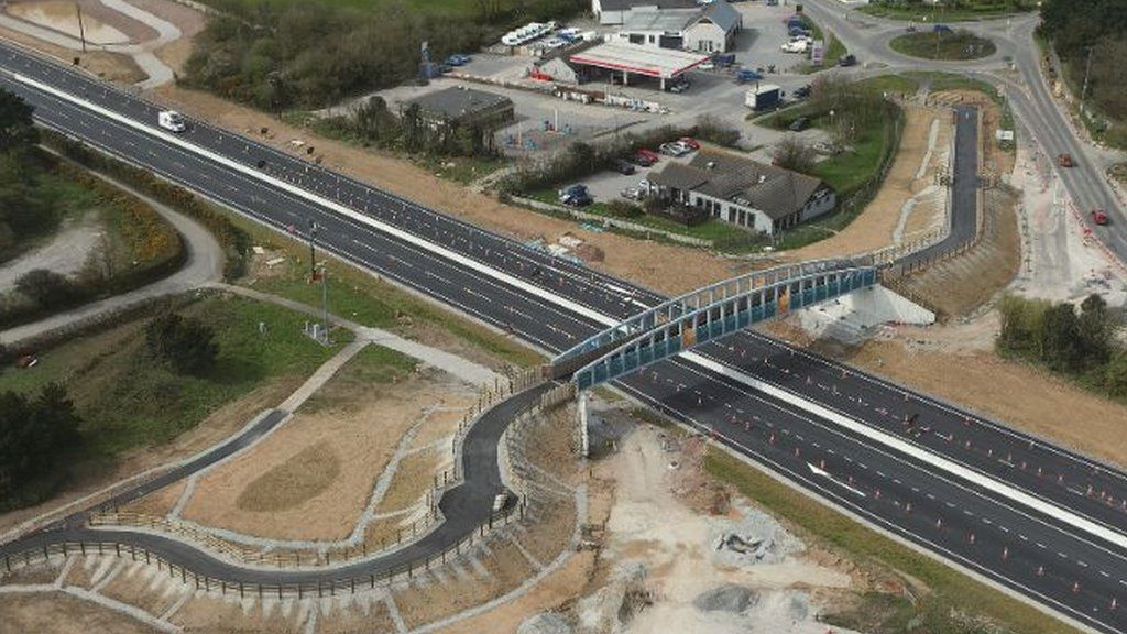 Aerial image of the traffic free bridge