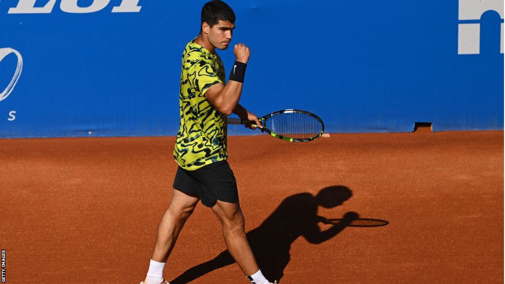 Carlos Alcaraz celebrates at the Barcelona Open