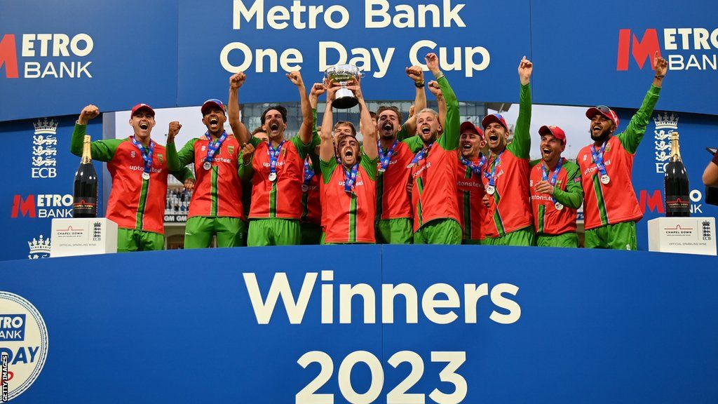 Leicestershire celebrate winning the One-Day Cup