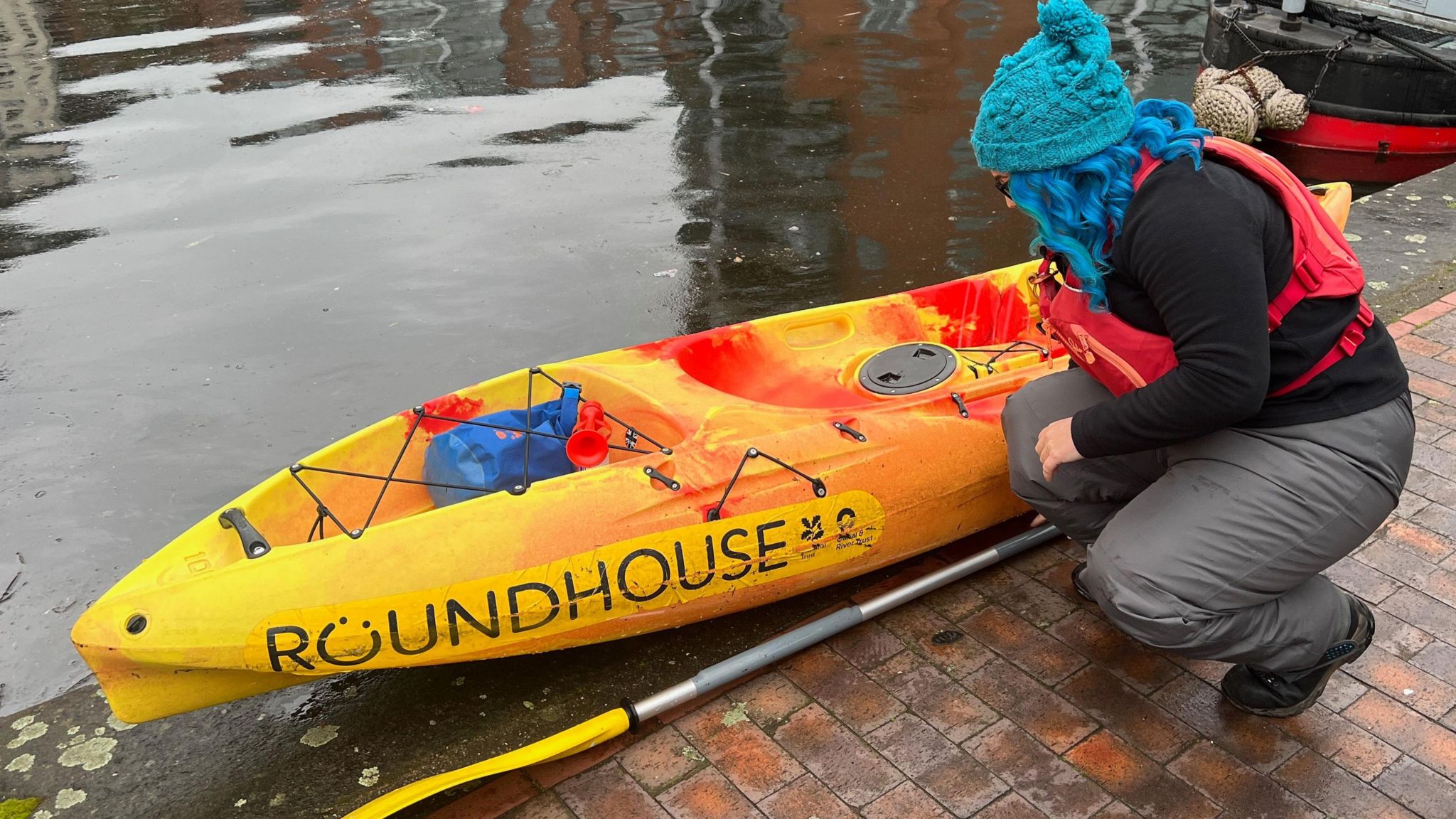 Lily-Rose Sheppard with her kayak