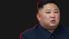 Северная Корея чествует Ким Чен Ына, который находится на высших постах страны 10 лет.