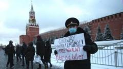 Олег Кашинцев вышел на одиночный пикет на Красную площадь