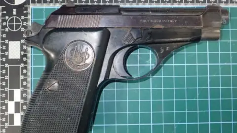 Baretta handgun