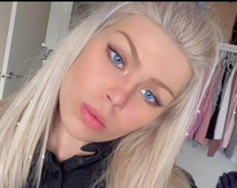 Claire Leveque - female with blond hair and blue eyes