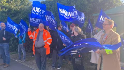 NASUWT members at Haven High Academy
