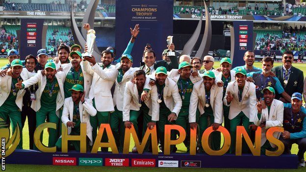 Pakistan celebrate winning the 2017 ICC Champions Trophy