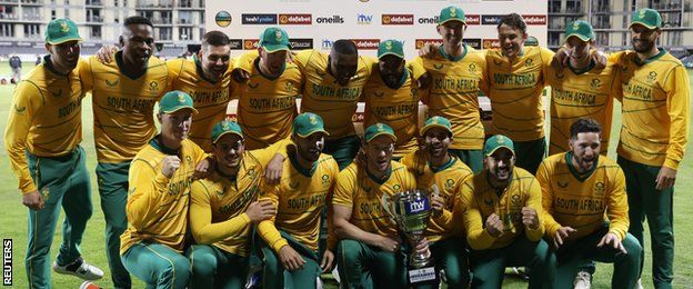 South Africa with the T20 series trophy after playing Ireland
