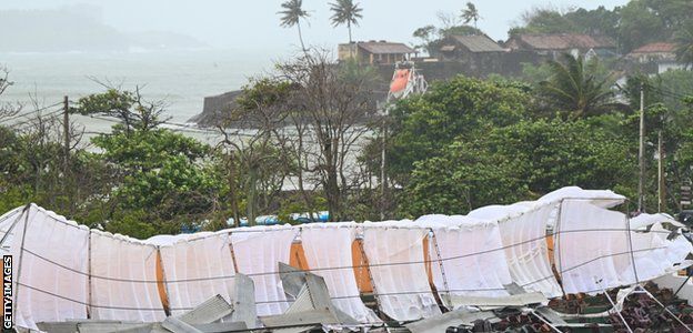 Galle storm damage