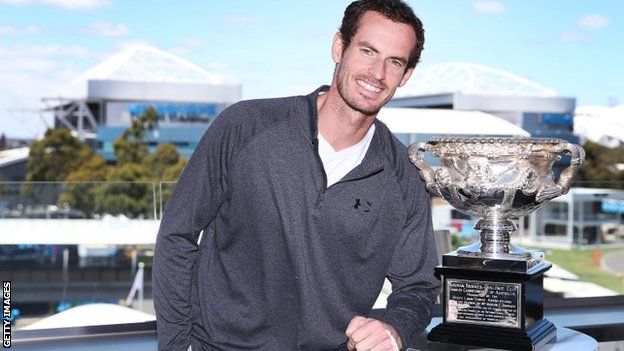 Andy Murray with Australian Open trophy