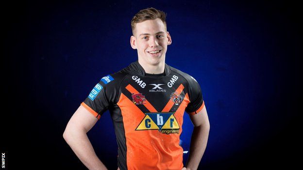 Jack Ray during his time at Castleford Tigers