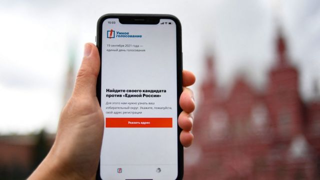 несмотря на преследования, сторонники Навального вновь подготовили рекомендации для "Умного голосования"