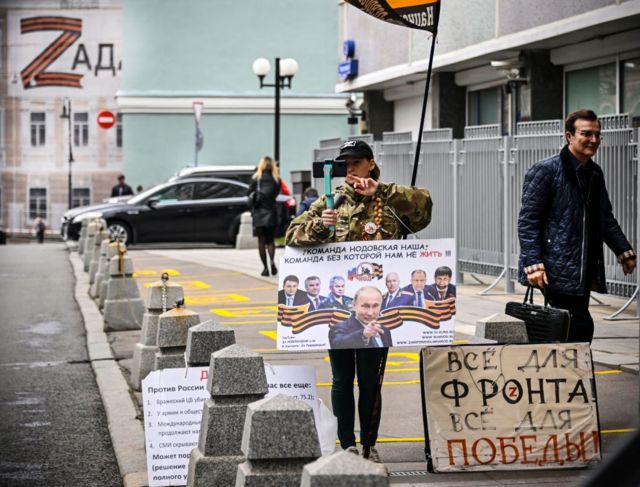 сторонница войны с Украиной в Москве