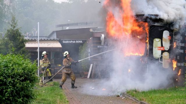 Пожарные в Харькове 26 мая
