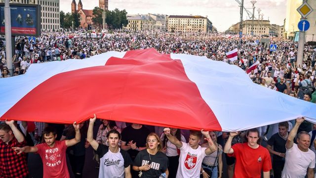 массовые протесты в Беларуси