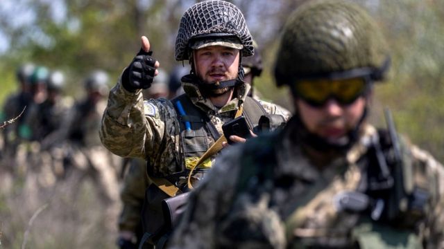 Украинские военные на учениях