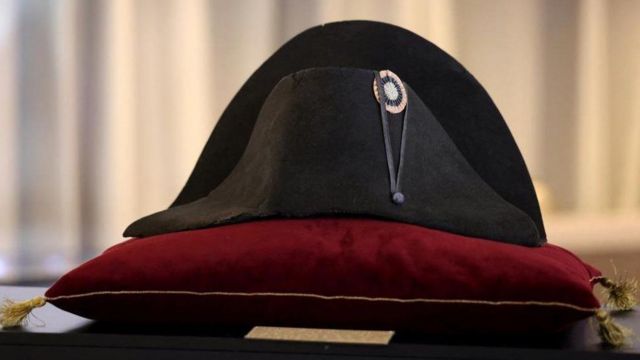 Шляпа Наполеона, аукцион Osenat, ноябрь 2023 г.