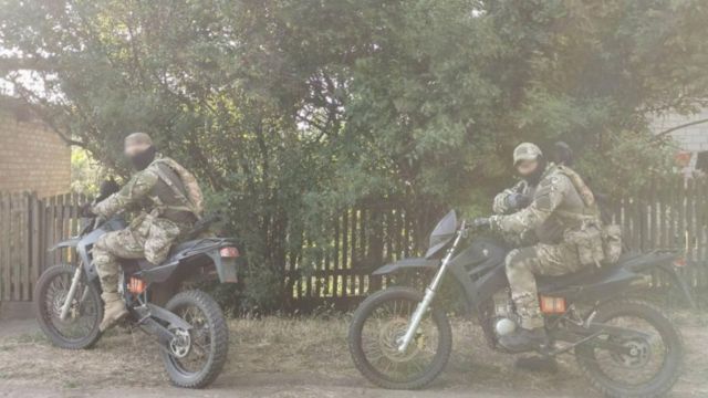 Солдаты на мотоциклах