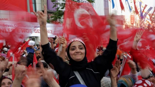 Сторонницы Эрдогана на предвыборном митинге 26 мая