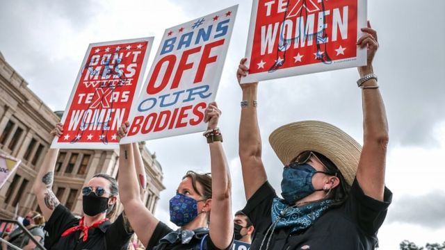 Протесты против запрета абортов в Техасе