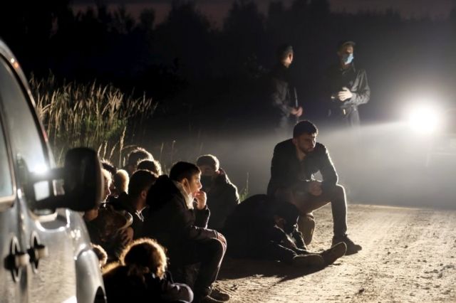 Мигранты на латвийско-белорусской границе