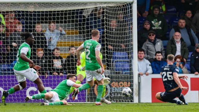 Ross COunty's Jordan White scores to make it 2-1 during a cinch Premiership match between Ross County and Hibernian at the Global Energy Stadium, on May 04, 2024, in Dingwall, Scotland. (Photo by Ross Parker / SNS Group)